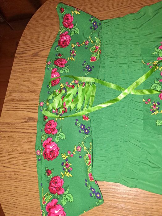 Damski strój góralski