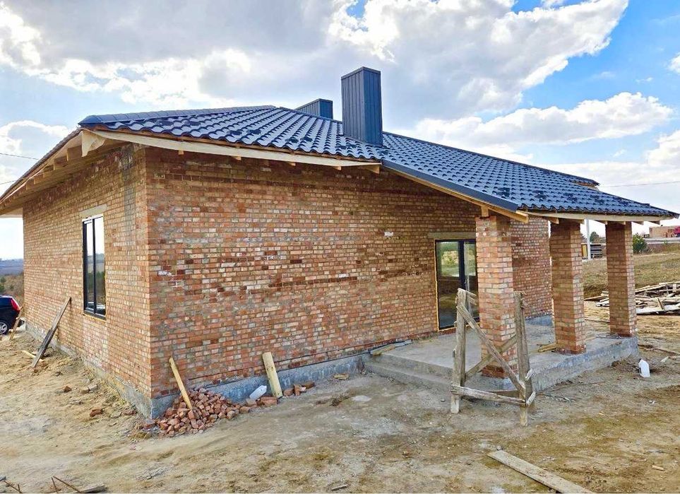 Продам будинок з ділянкою  6 сотих єОселя