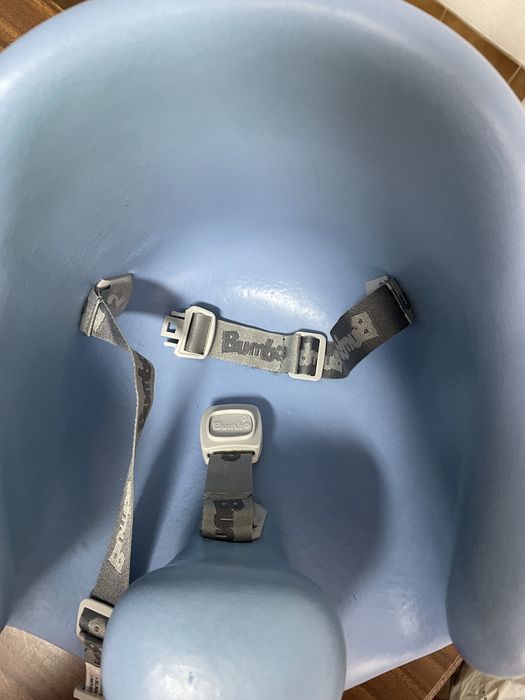 Bumbo - assento ergonómico para bebé