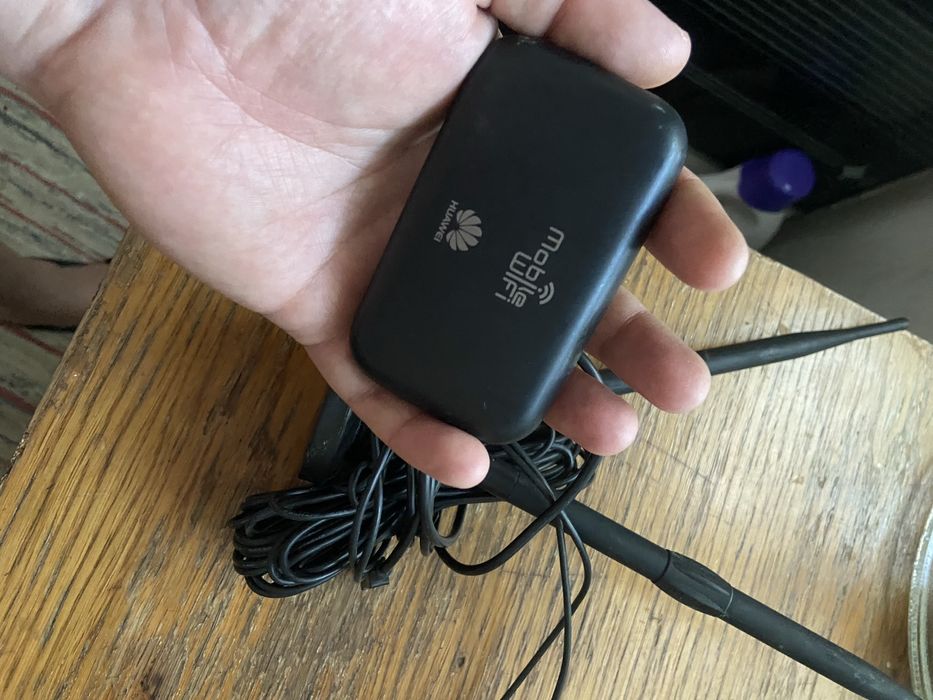 Wi-Fi роутер Huawei E5373