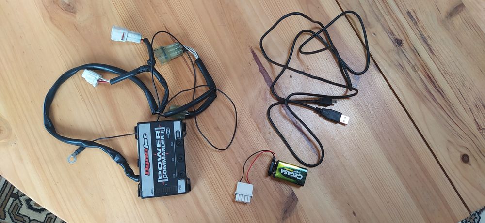 PowerCommander III Yamaha Fazer 600