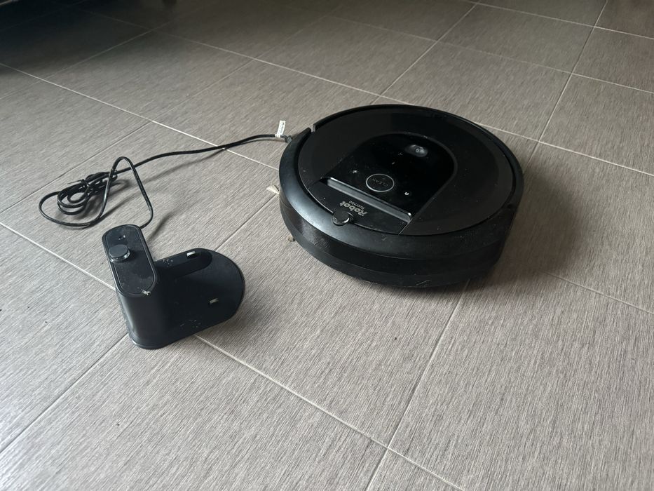 Irobot Roomba I7