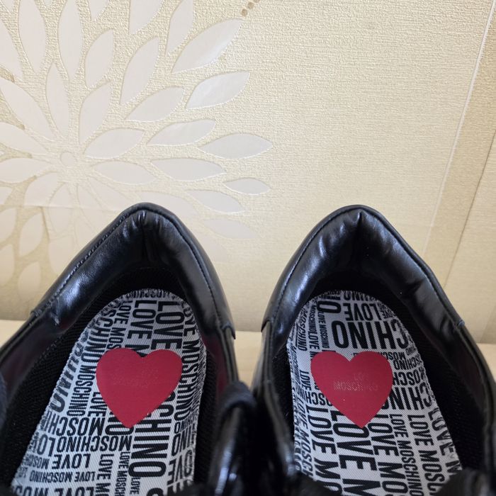 Жіночі кросівки Love Moschino оригінал розмір 38-38.5