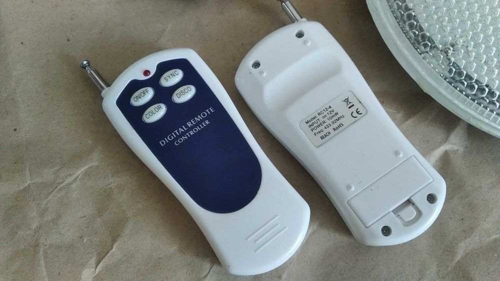 Прожектор светодиодный для бассейна