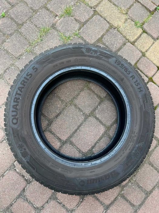 Opony wielosezonowe Barum Quartaris 5 195/65 R15