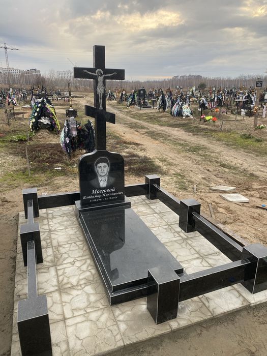 Виготовлення та встановлення памятників