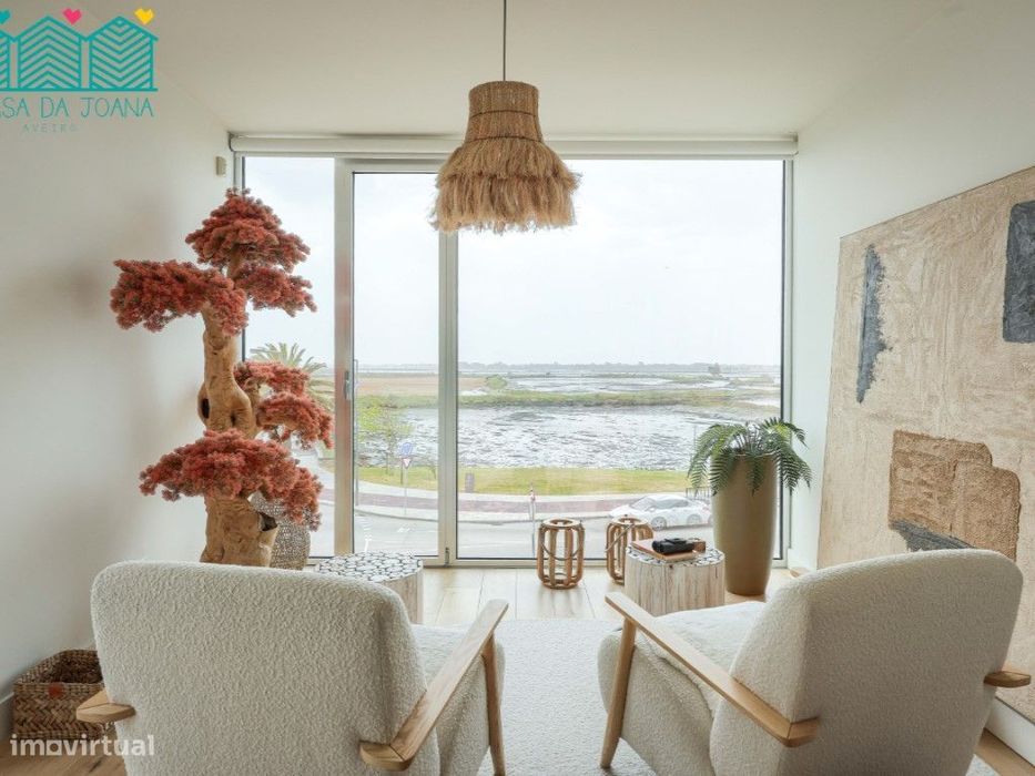 Apartamento T4 no centro da cidade com piscina