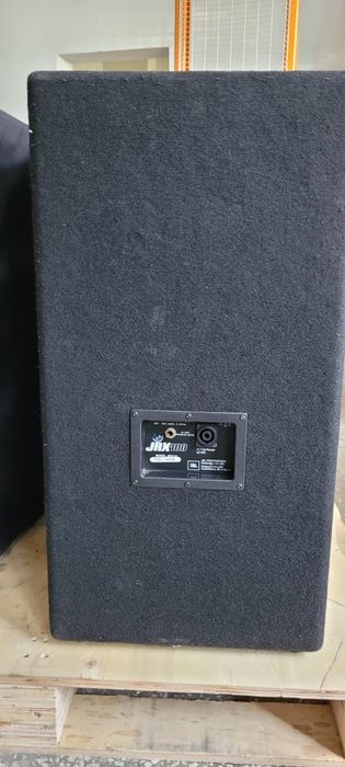 Glosniki JBL Jrx100 + pokrowce + kable + statywy na glosniki