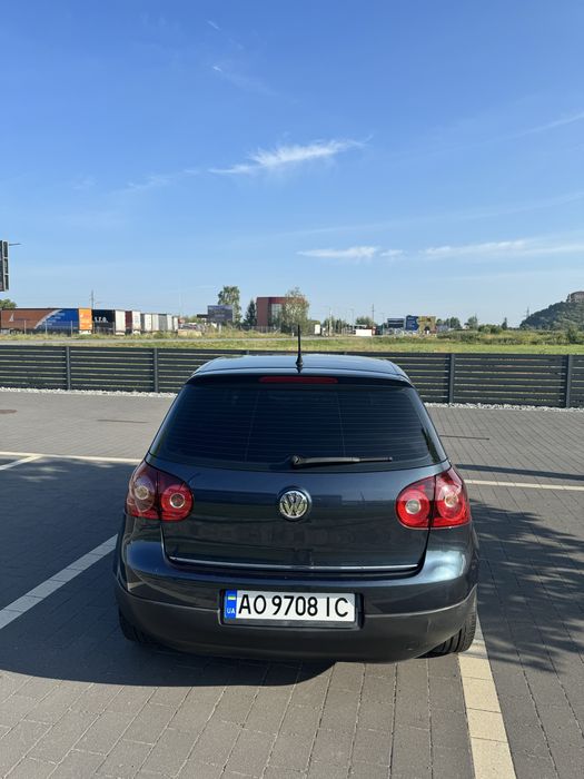 Volkswagen golf 5