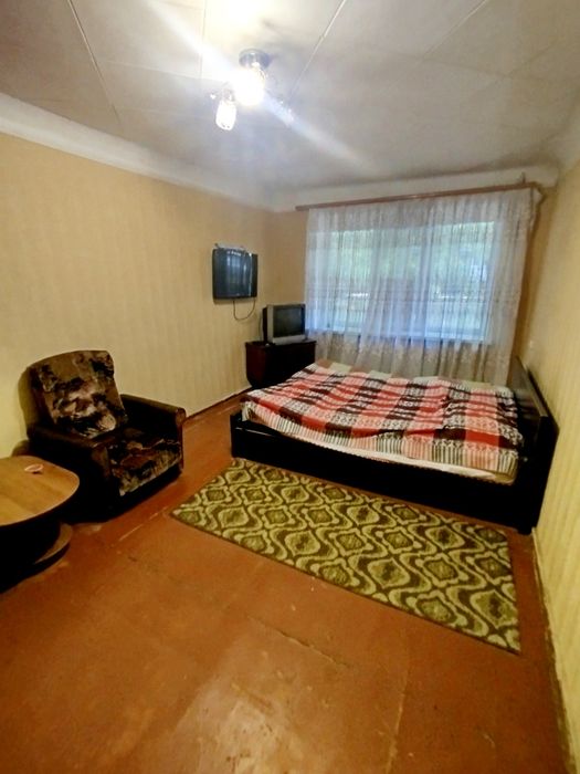 Продаж 1 кім квартири.