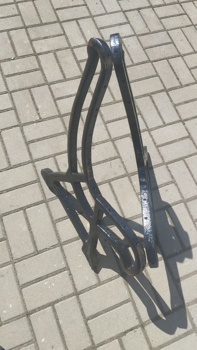 Nogi żeliwne ławka