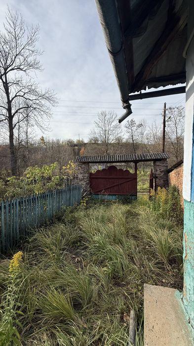 Будинок 73 м² + 25 сот під забудову в с. Раковець. Газ, світло, вода!