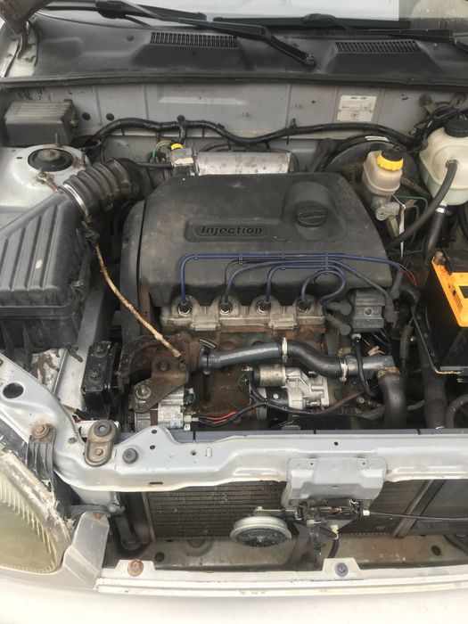 Део ланос 1,4 бензин