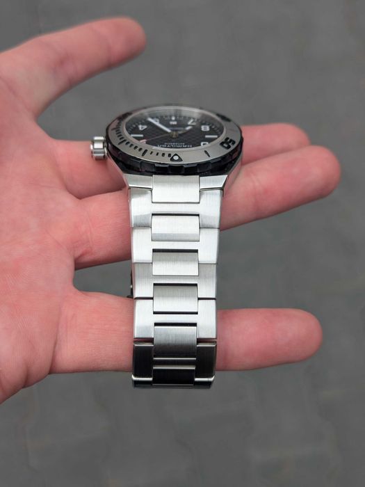 HAMILTON Khaki Navy Sub Auto H78615135