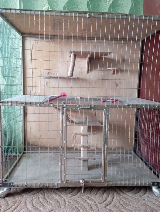 Клітка-вольєр для домашніх тварин