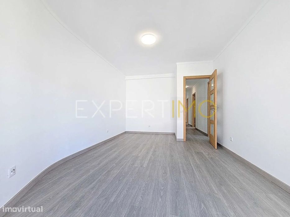Apartamento T3 Renovado junto ao Aqua Portimão