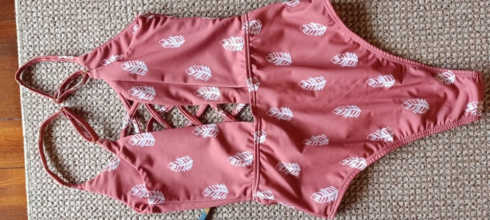Roupa de desporto e fato banho