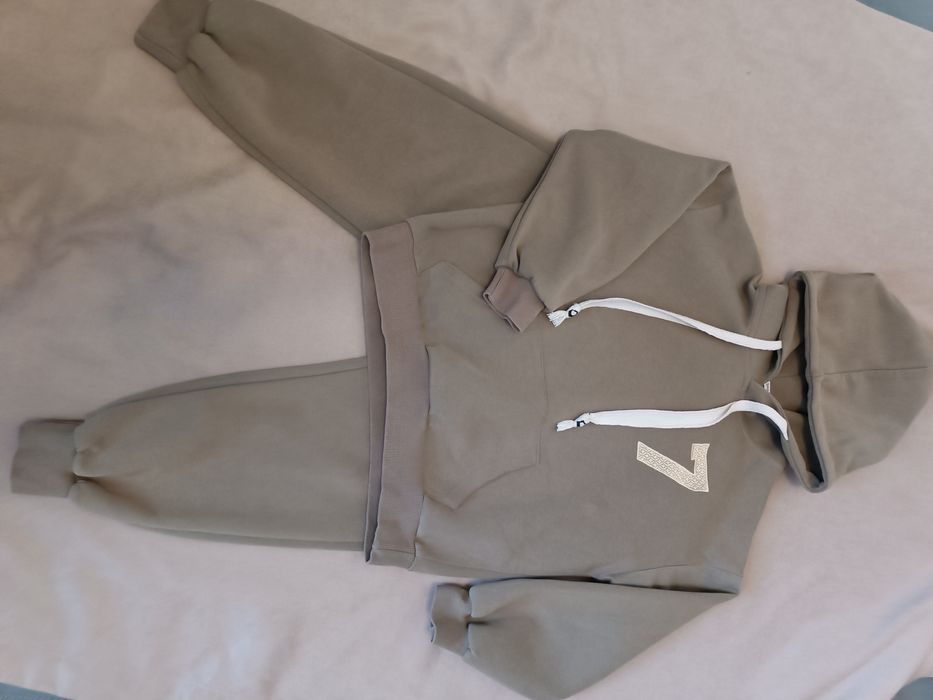 Спортивний костюм