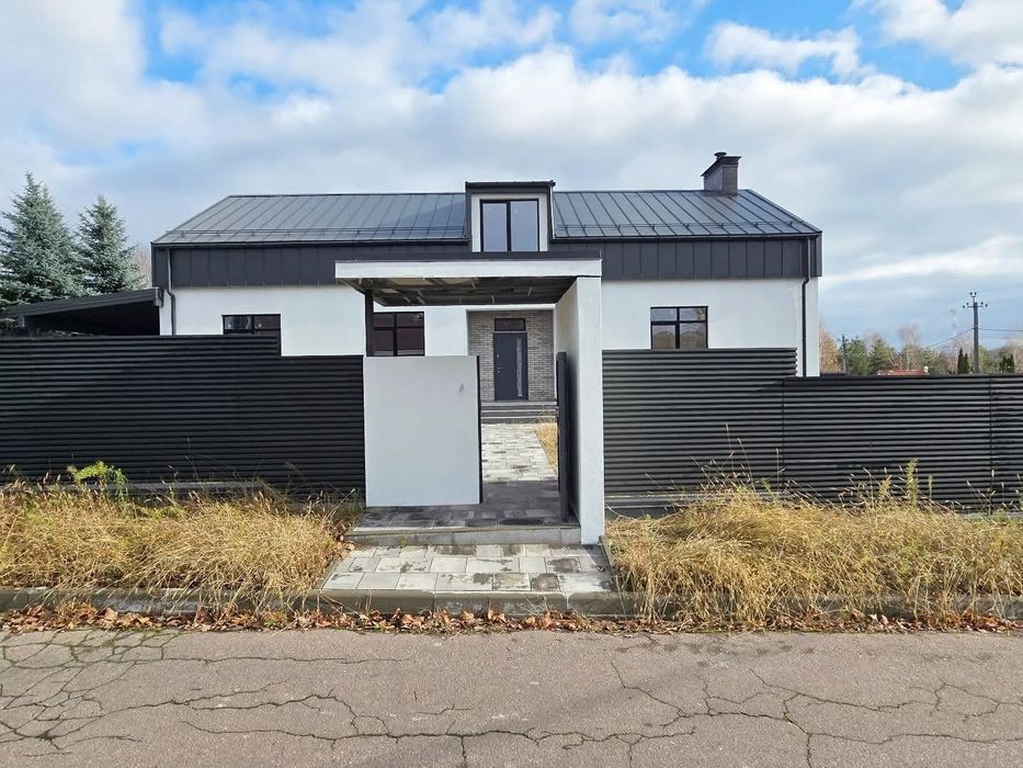 Будинок 240 м2 2 світло ліс 10 соток с. Іванковичі 11 км Феофанія