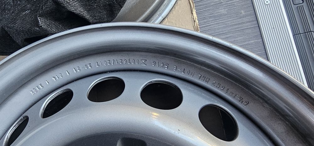 Felga mercedes sprinter 907 6x130  16" ET62
