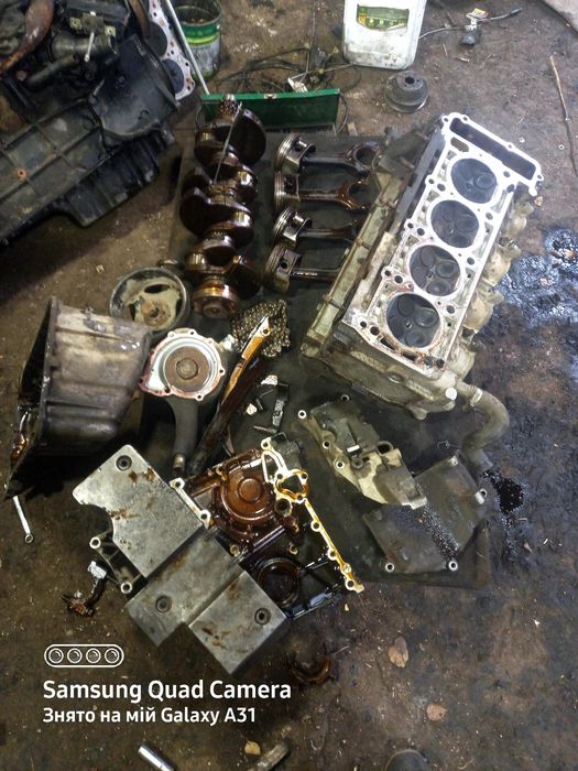 Продам запчастини двигуна m 111 2.0 1.8 2.2 м 111 мерседес 124