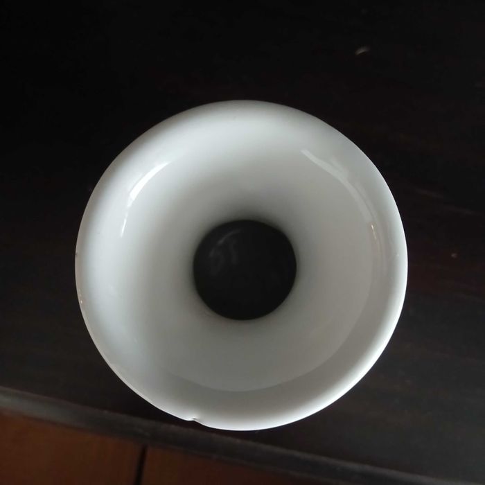 3 White Ceramic Jugs426581851836272644