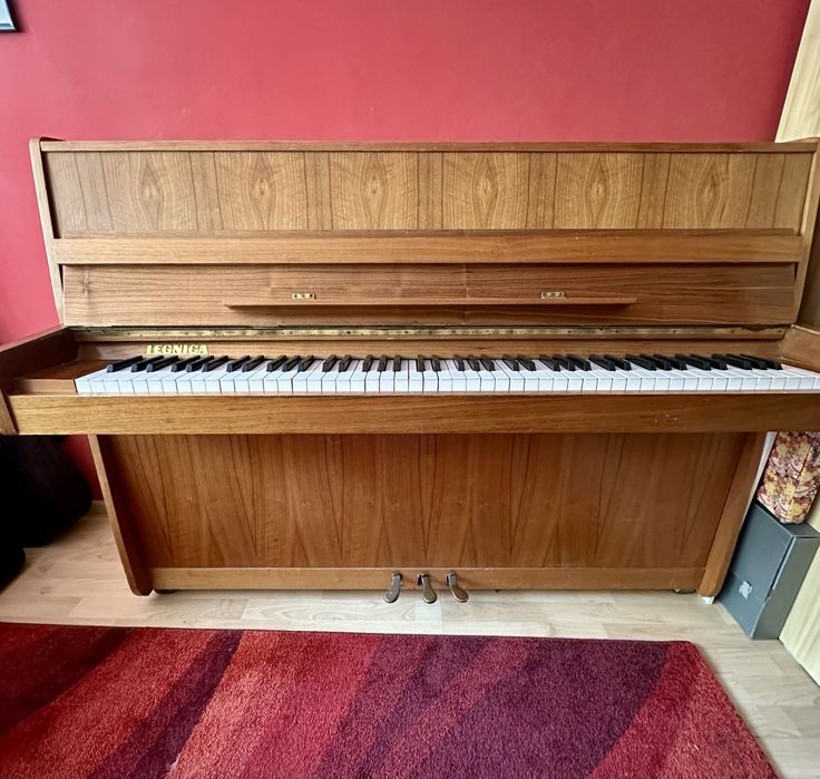 Pianino Legnica sprzedam