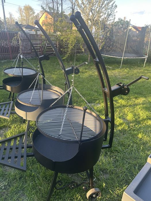Solidny Grill ogrodowy!
