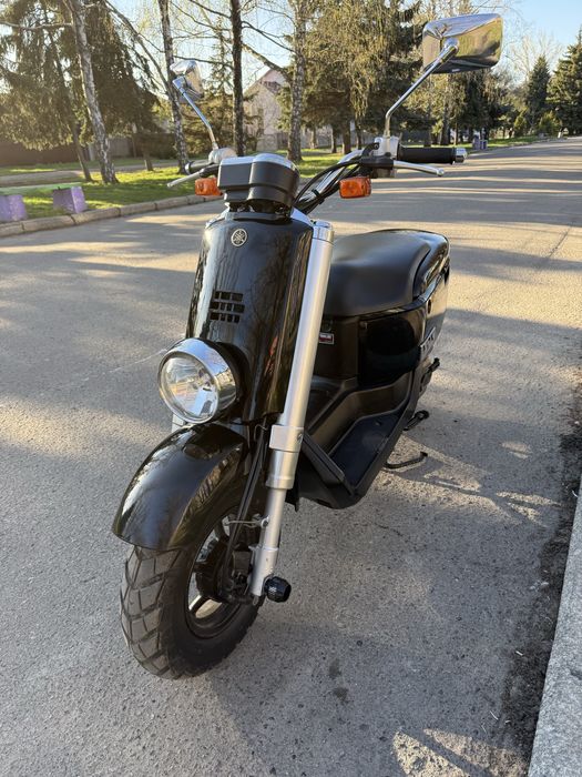 Продам Yamaha Vox 4t