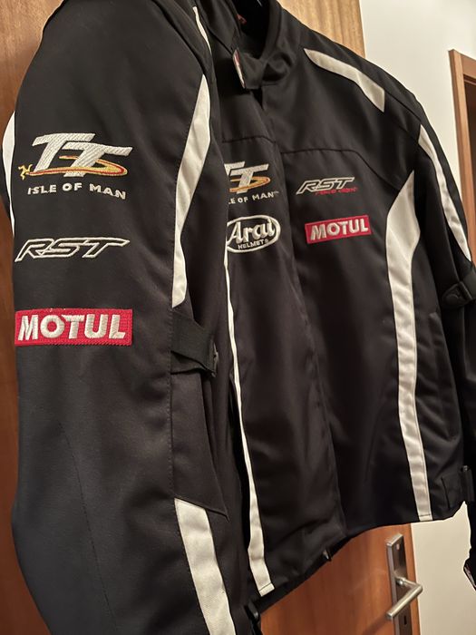 RST iom tt casaco 54 L