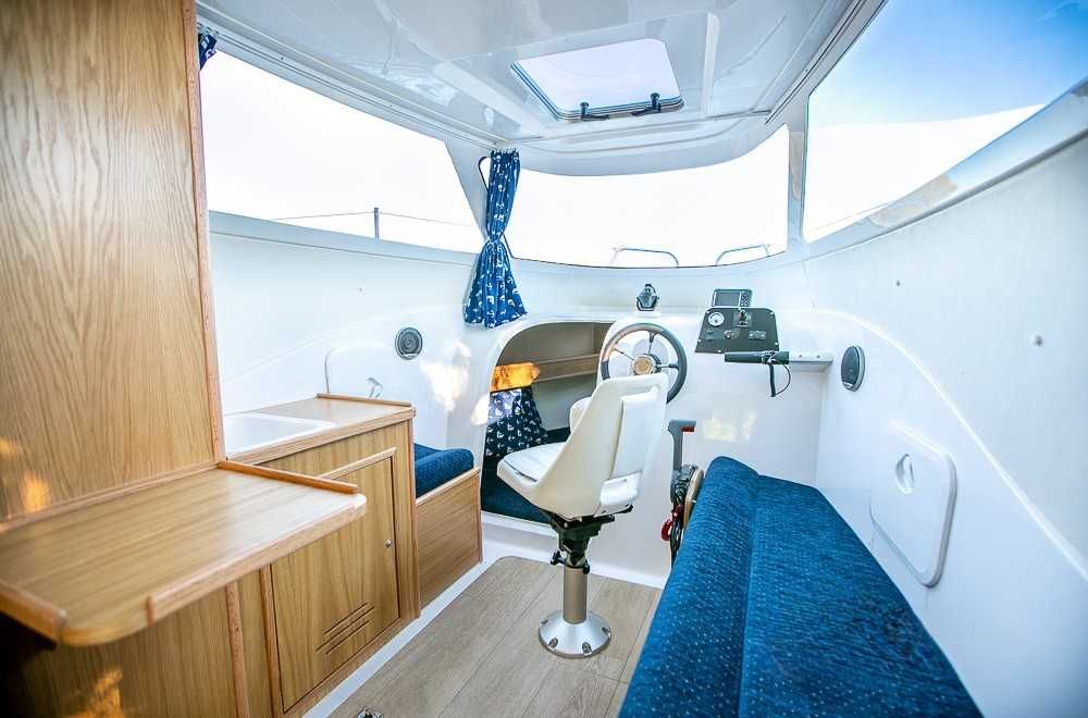 Ekologiczny Hybrydowy Jacht Motorowy MY BOAT 23 SOLAR Niepowtarzalny