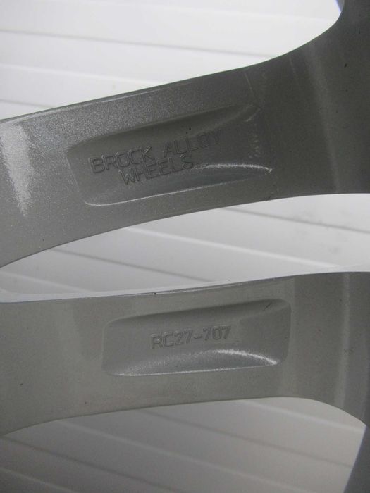 Alu+opony zima R17 JEEP RENEGADE,COMPAS II,Cherokee 2048