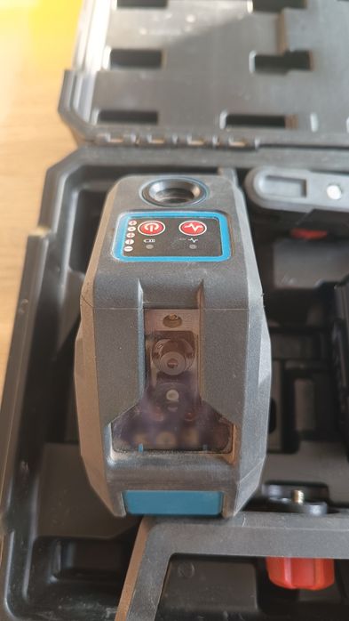 Laser liniowy, Erbauer z walizka zestaw