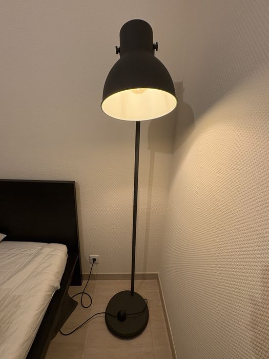 Luminária / candieiro de pé Ikea