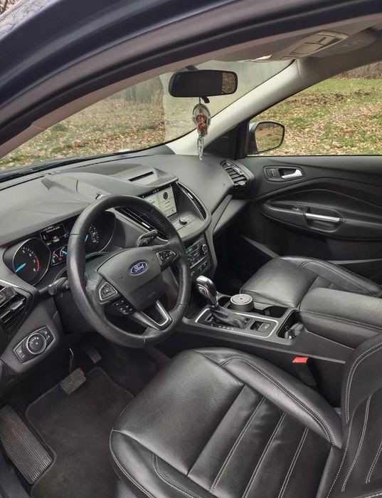 Ford Escape Titanium 2.0 EcoBust 2018