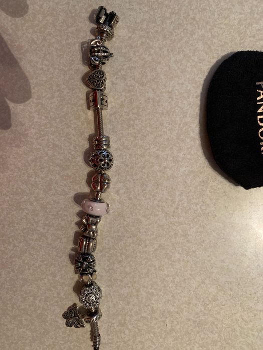Браслет Pandora с шармами