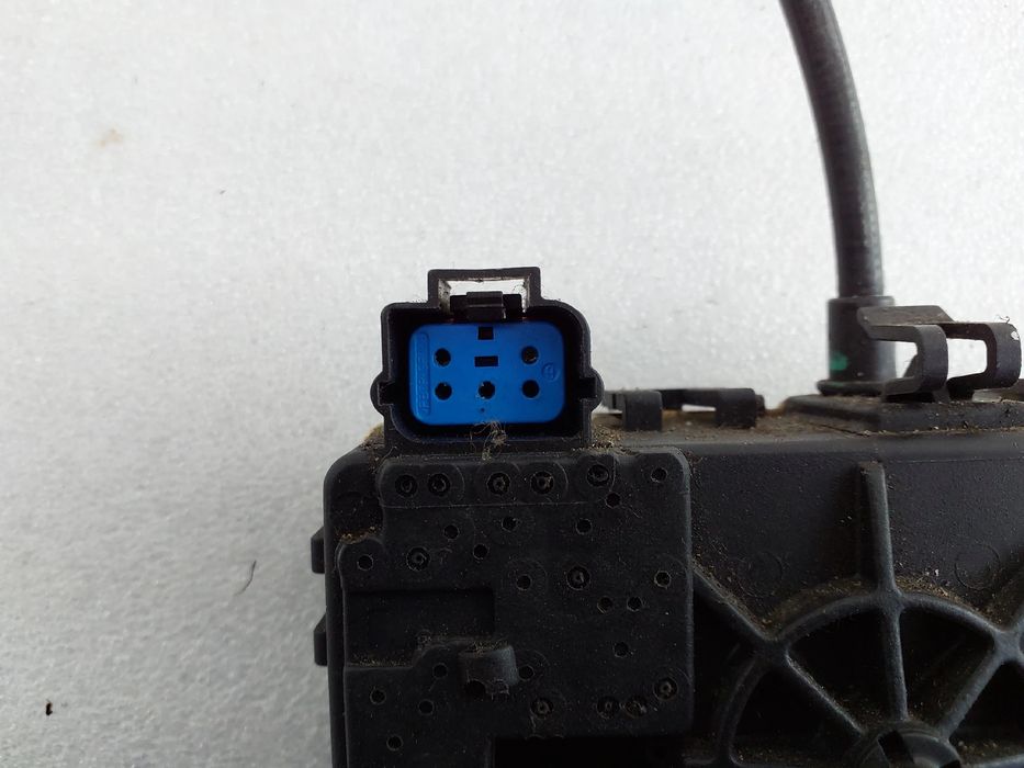 Fechadura / fecho da mala FORD Focus I Carrinha (DNW)