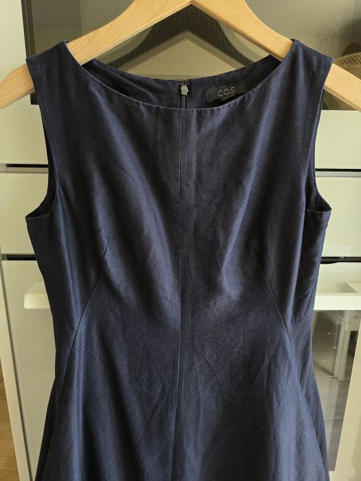 Sukienka COS z jedwabiem r.36 elegancka klasyczna bawełna