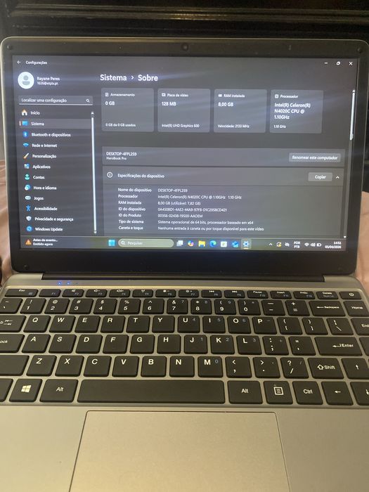 Portátil Chuwi 238gb 8ram Intel