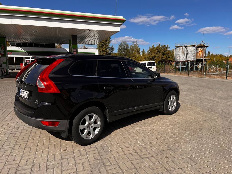 Продам Volvo CX 60