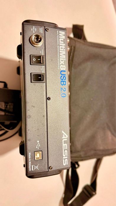 Alesis MultiMix 8 USB 2.0