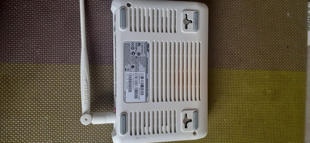 Роутер      ASUS