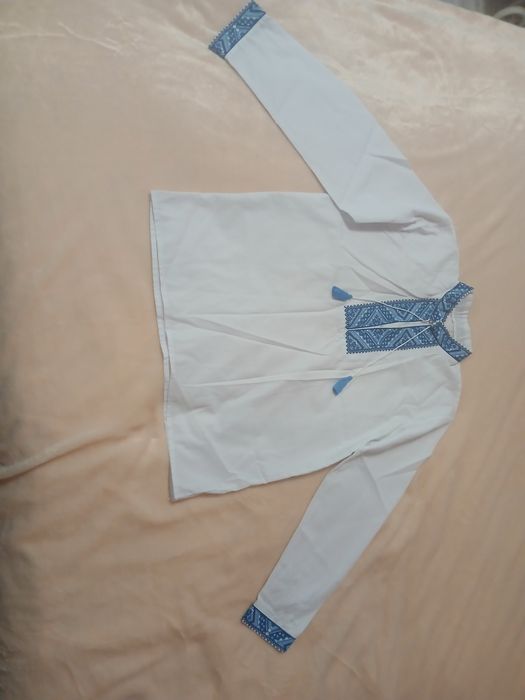 Продам вишиванку