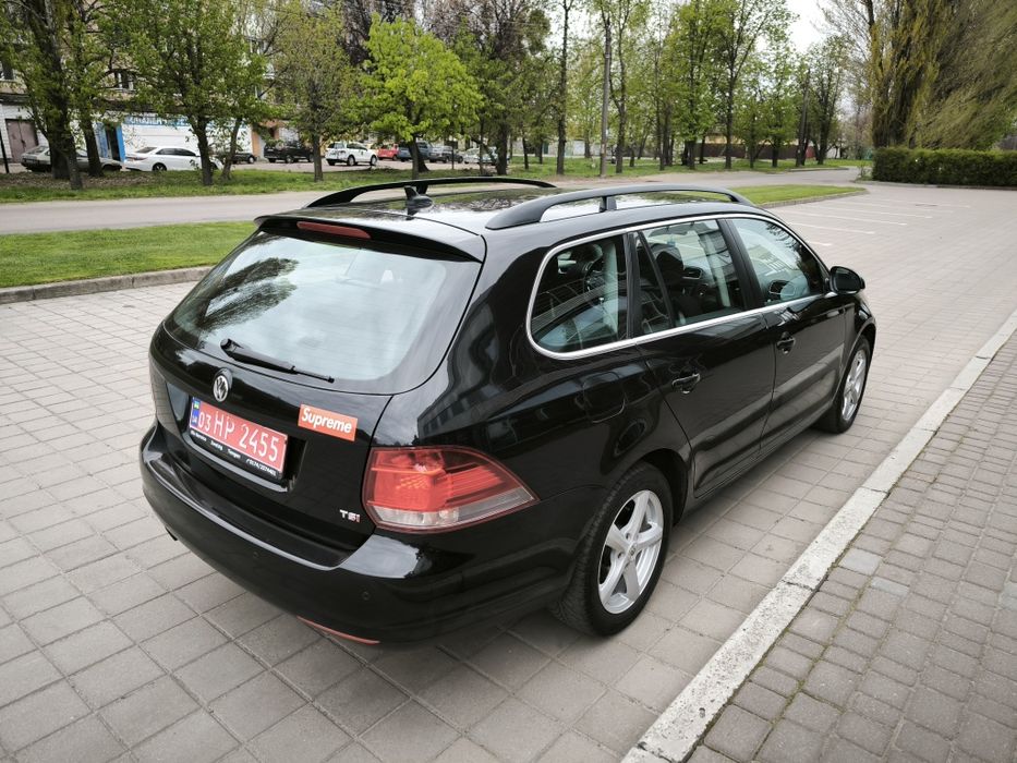 Volkswagen Golf VI