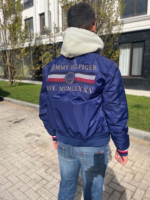 Tommy Hilfiger бомбер