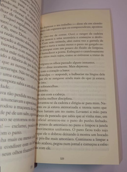 A contadora de histórias, de Jodi Picoult