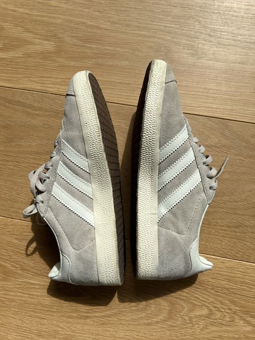 Beżowe Gazelle Adidas Originals