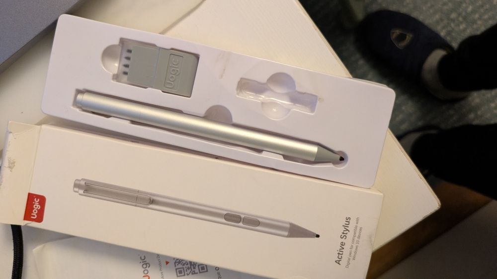 Microsoft Surface Go 2 4 64 + active stylus  Uogic