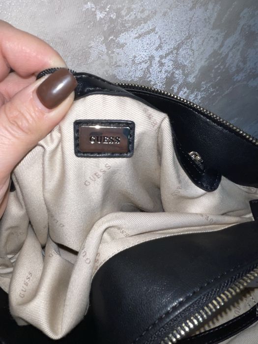 Сумка Guess в ідеальному стані