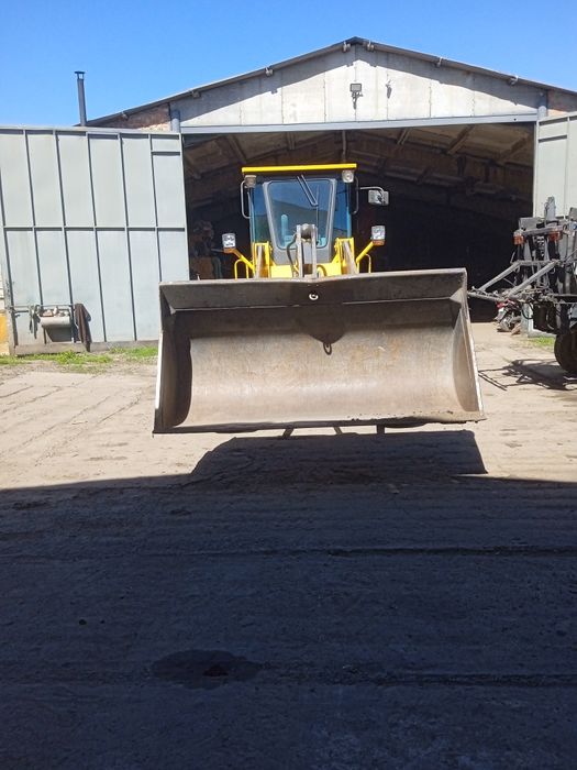 Фронтальний погрущик XCMG 321